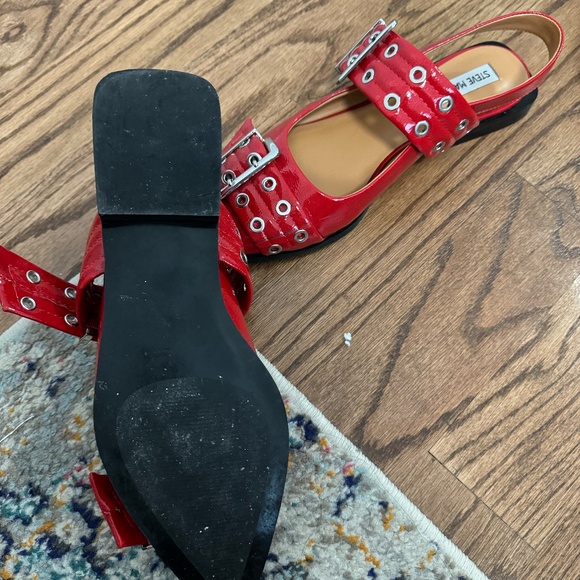Steve Madden Graya Red Patent Slingback Flat - 10 - Picture 8 of 8